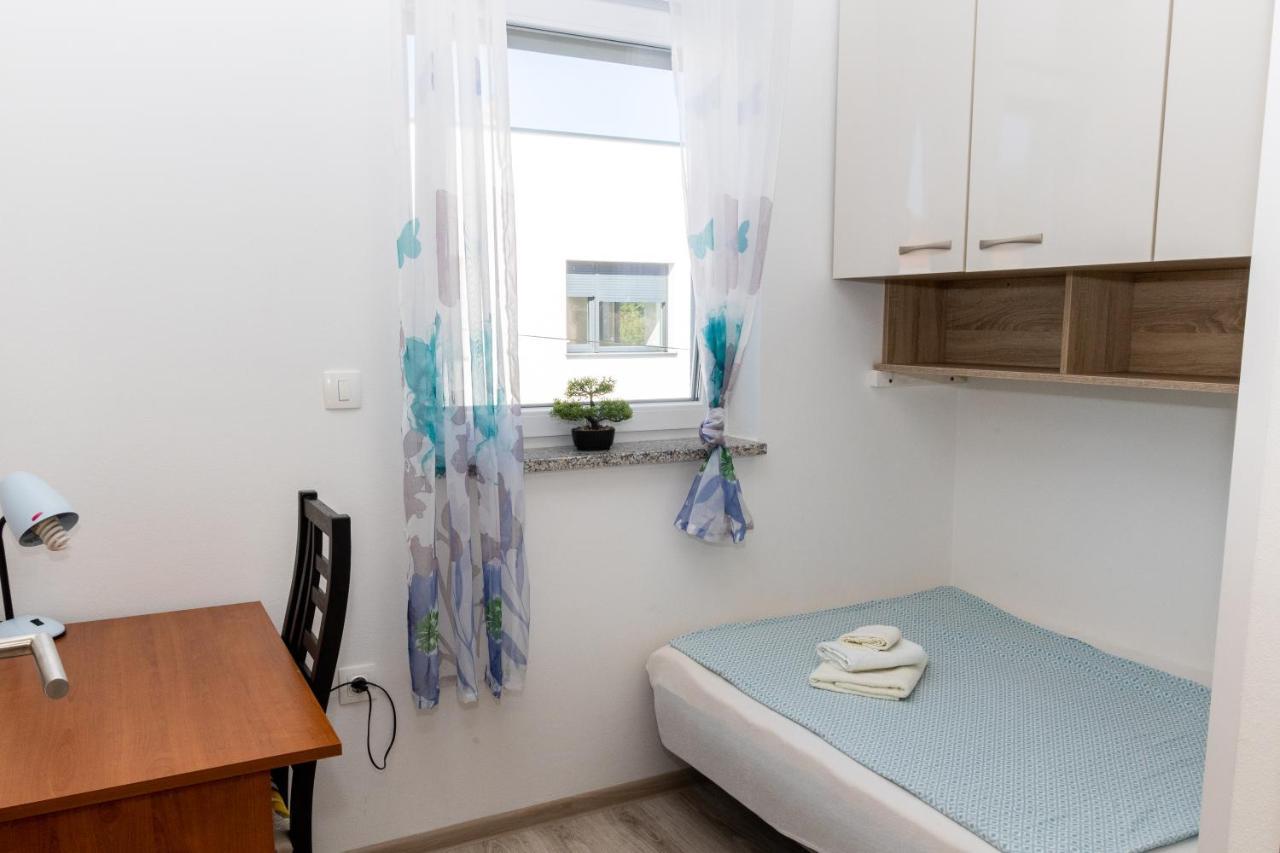 Apartmani Pranjic 波雷奇 外观 照片