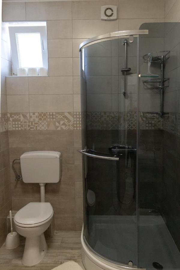 Apartmani Pranjic 波雷奇 外观 照片