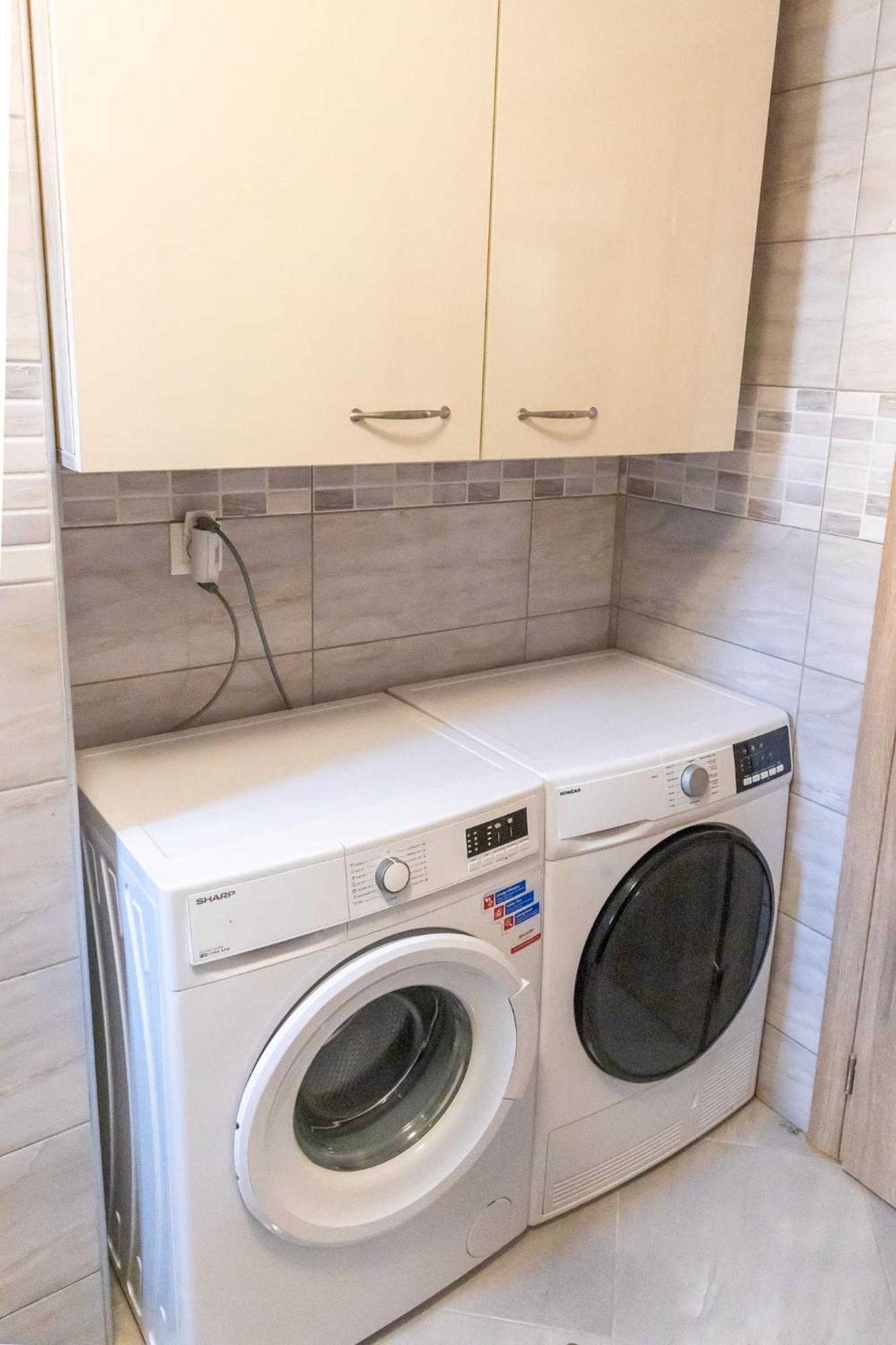 Apartmani Pranjic 波雷奇 外观 照片